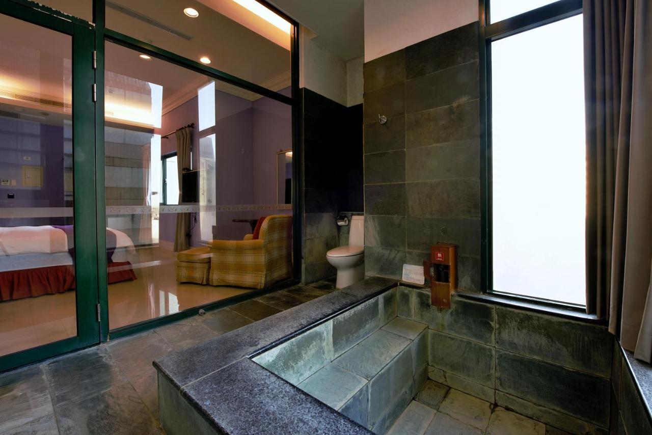 Muen Hot Spring Hotel Цзяосі Екстер'єр фото